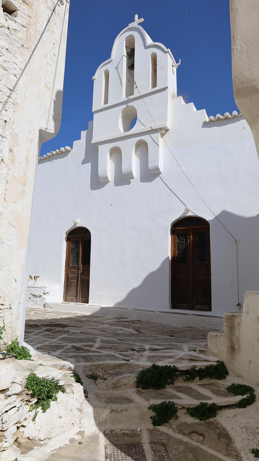 Η Κούνια της Λαμπρής (Μαρτυρία Ειρήνη Κ. Βλαστάρη) Η Κούνια της Λαμπρής (Μαρτυρία Ειρήνη Κ. Βλαστάρη)